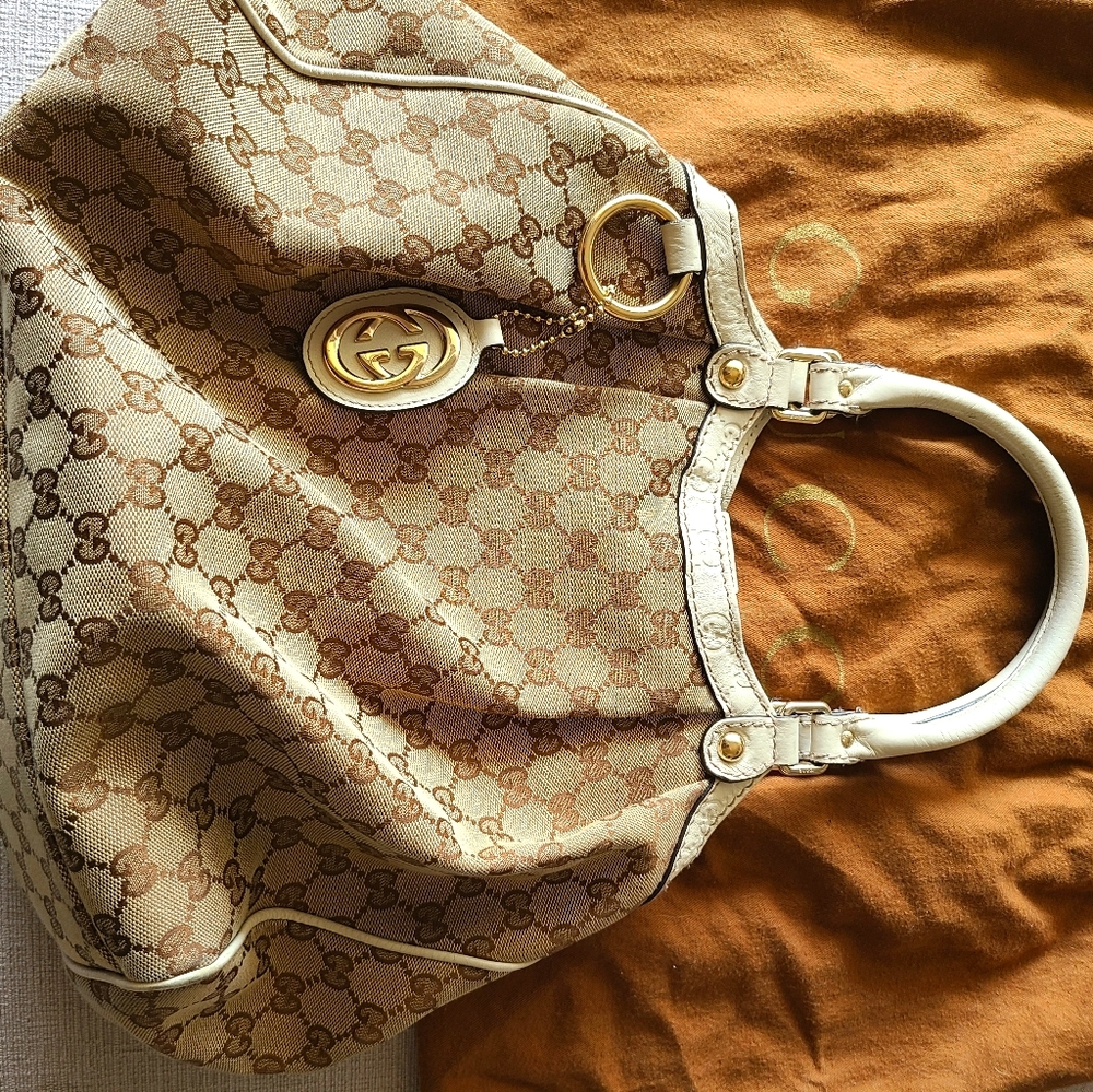 Gucci monogram handbag